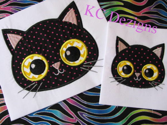 Charming Yellow Eyed Halloween Cat Design